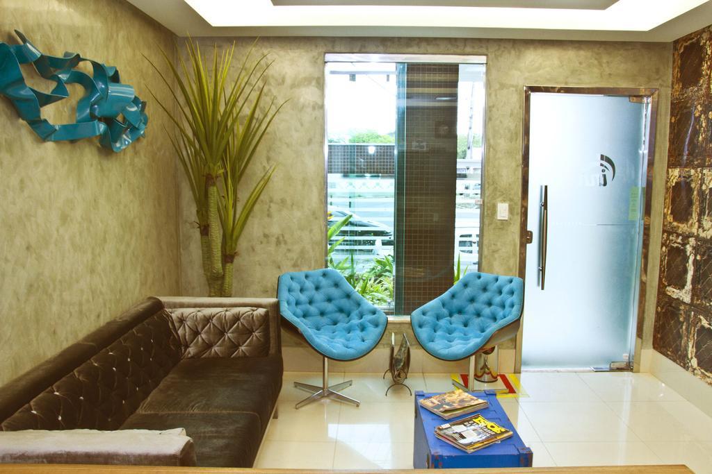 Hotel Innflat-Business มาเนาส์ ภายนอก รูปภาพ