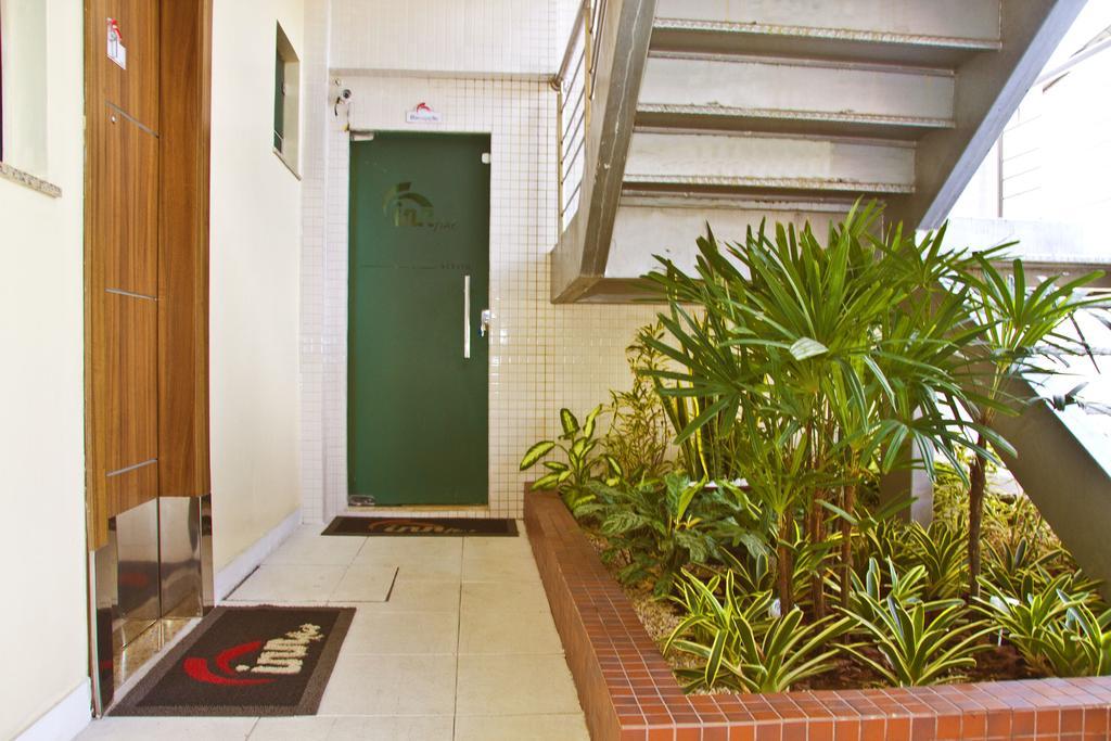 Hotel Innflat-Business มาเนาส์ ภายนอก รูปภาพ