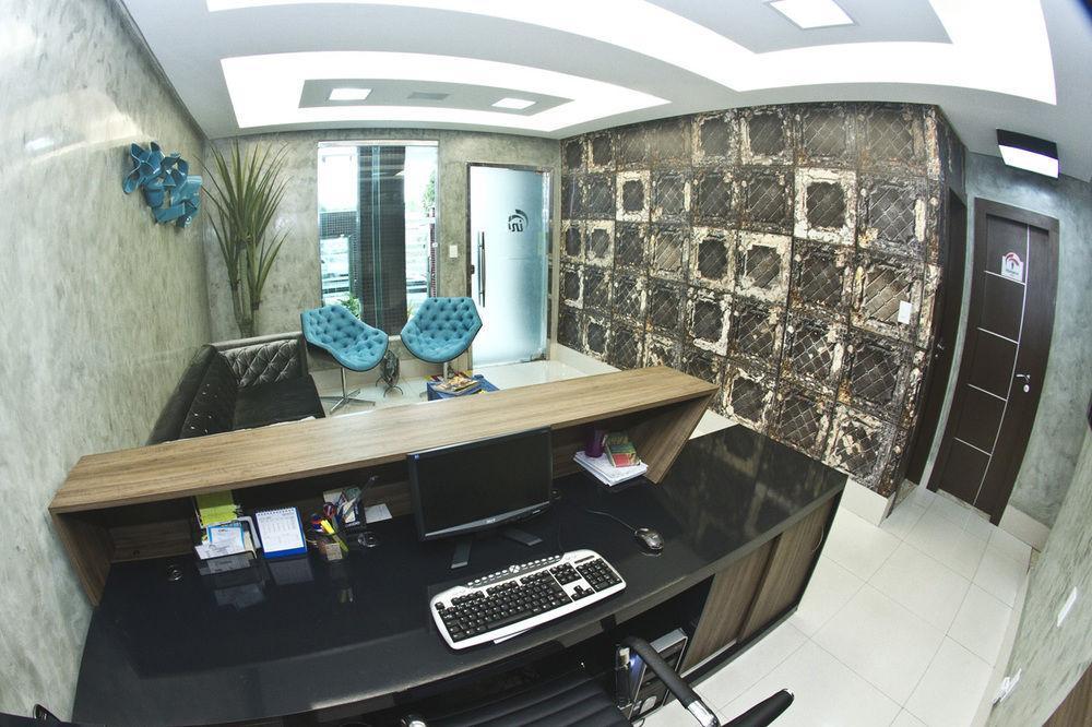 Hotel Innflat-Business มาเนาส์ ภายนอก รูปภาพ