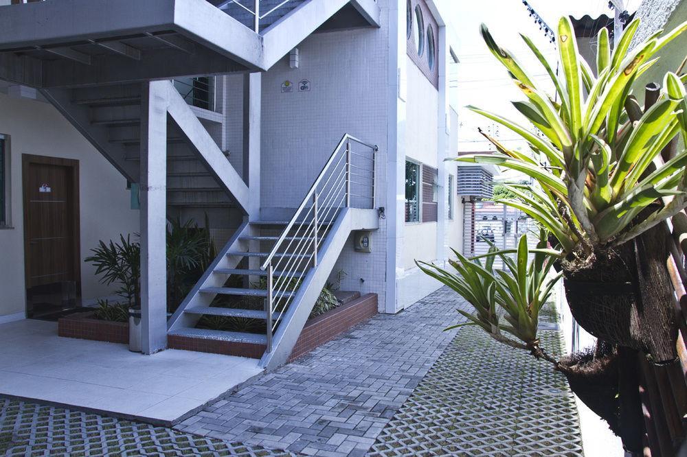 Hotel Innflat-Business มาเนาส์ ภายนอก รูปภาพ