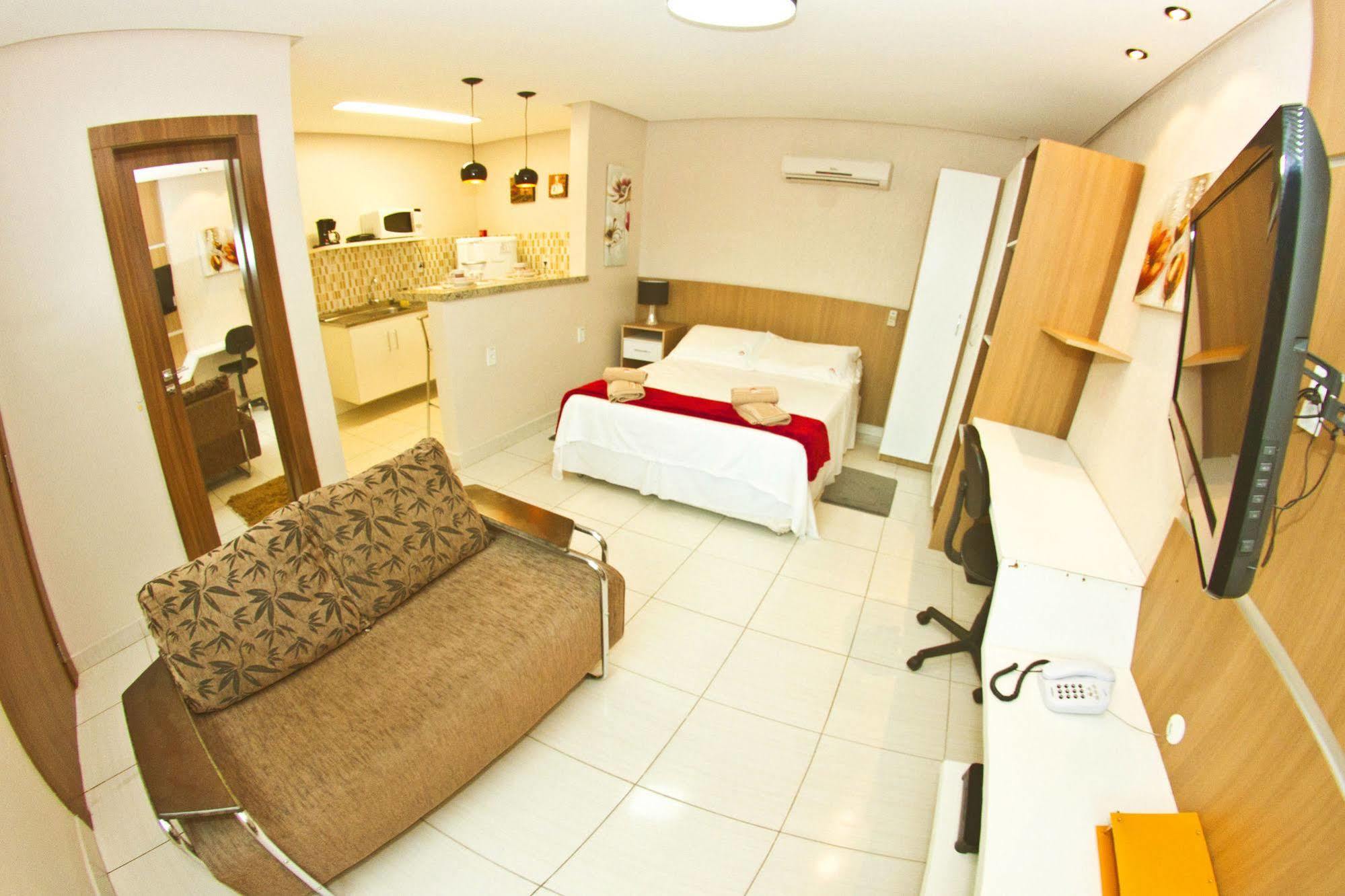 Hotel Innflat-Business มาเนาส์ ภายนอก รูปภาพ